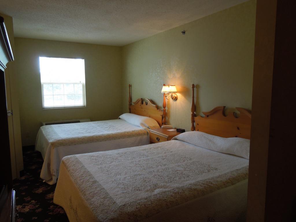 Ourguest Inn And Suites Catawba Island Port Clinton Rom bilde