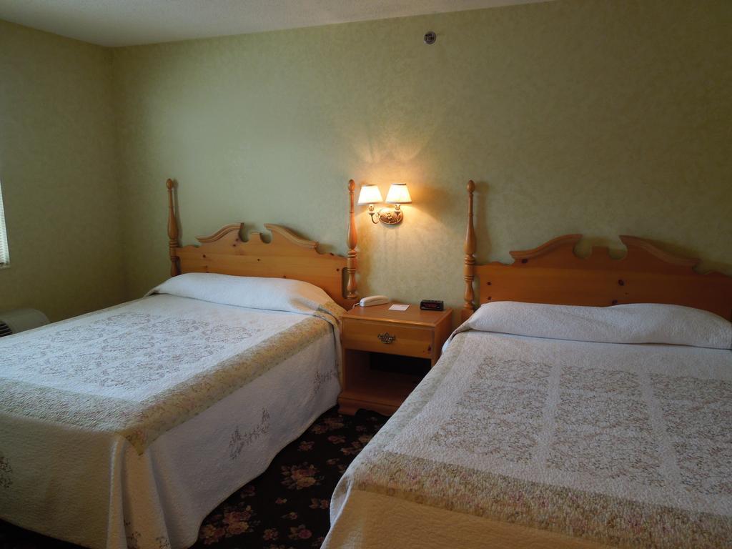 Ourguest Inn And Suites Catawba Island Port Clinton Rom bilde